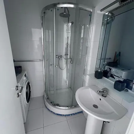 Deluxe One Bedroom 10 Meters From Center バレッタ